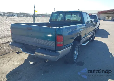 1996 Dodge Ram 1500 z USA, uszkodzony, nr VIN 3B7HC13Y5TG197457